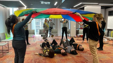 5cbcfd67-00f6-4f49-ac4b-28b000e9b612