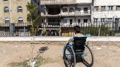 fe0328bc-2796-46e7-b1db-67345e3baa27