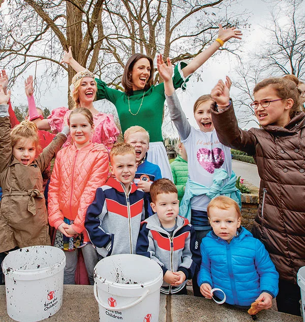 Prinses Victoria met kindern in Nederland