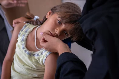 Zevenjarige Sandy voelt zich ziek door de leefomstandigheden