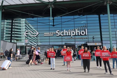 schiphol_save_the_children_gaza.jpg