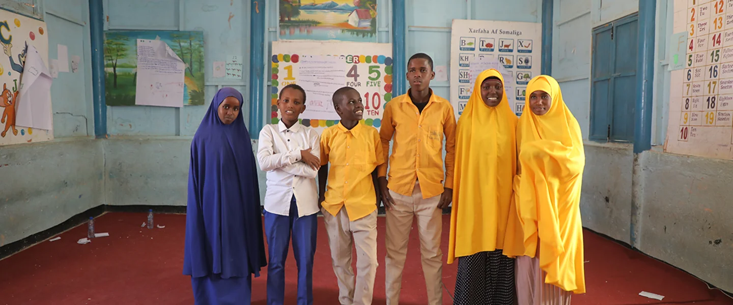 CH1754194-Salma-13-Nastex-13-Adam-12-Ali-14-Ladan-15-and-Najama-13-taking-part-in-a-letter-writing-workshop-in-Somalia-Left-to-right.png